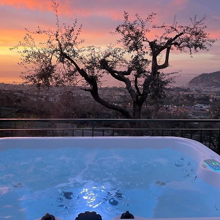 פיאנו די סורנטו Sky View Villa מראה חיצוני תמונה