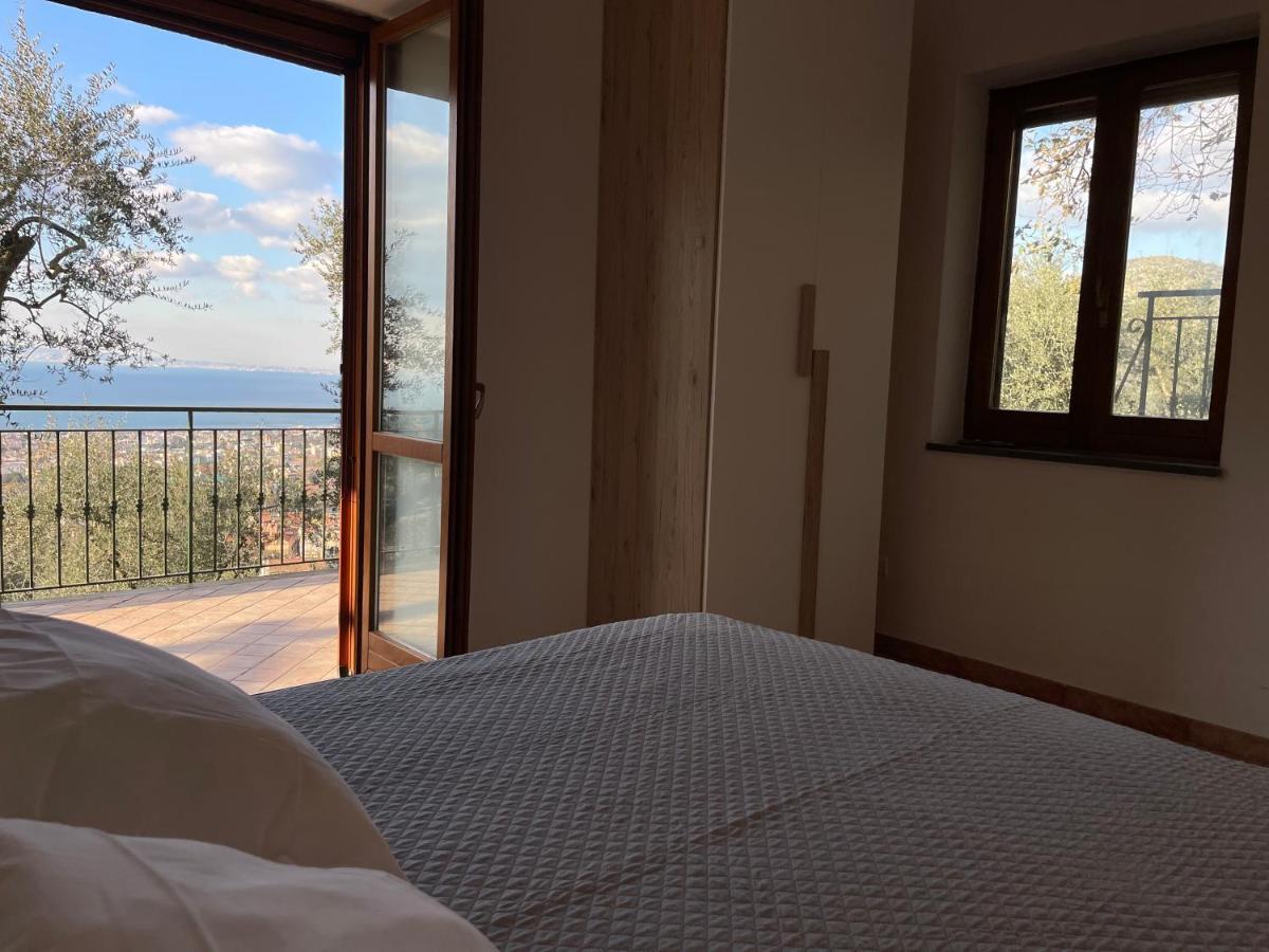 פיאנו די סורנטו Sky View Villa מראה חיצוני תמונה