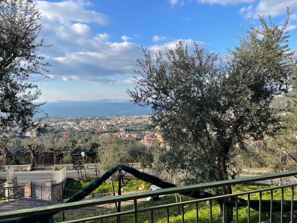 פיאנו די סורנטו Sky View Villa מראה חיצוני תמונה