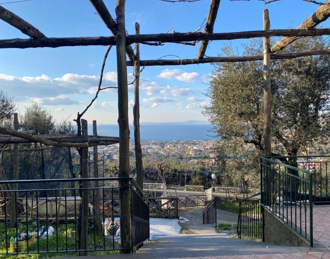 פיאנו די סורנטו Sky View Villa מראה חיצוני תמונה