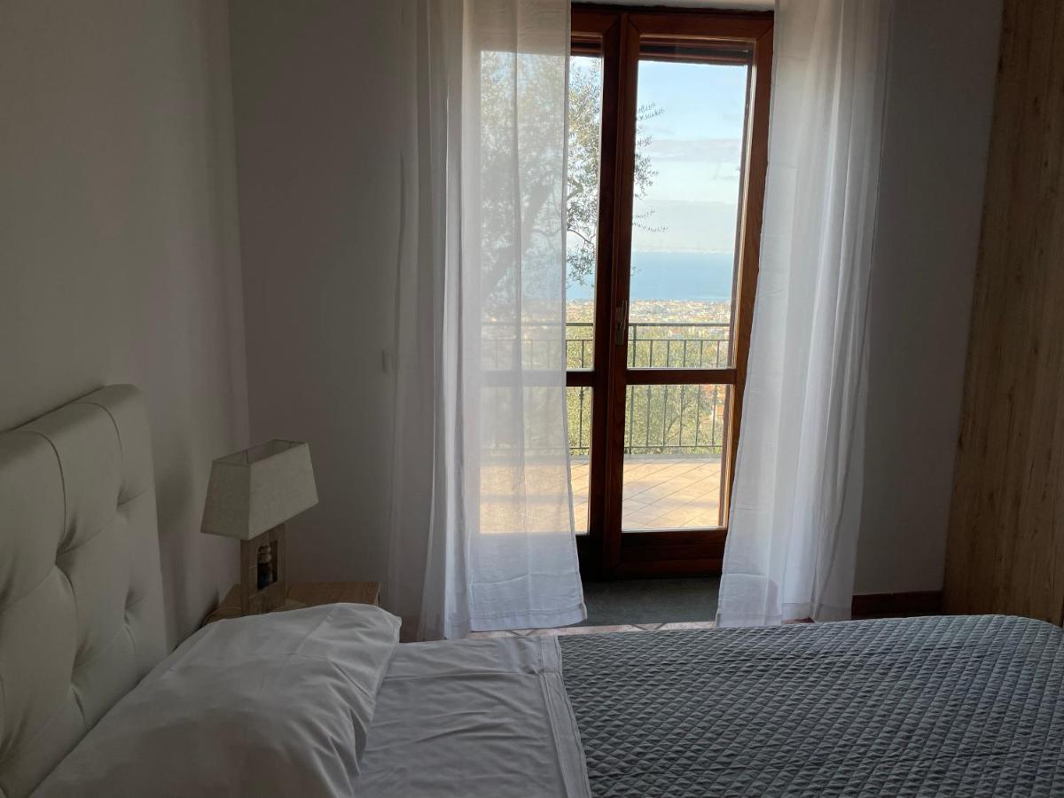 פיאנו די סורנטו Sky View Villa מראה חיצוני תמונה