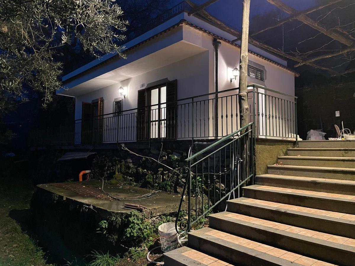 פיאנו די סורנטו Sky View Villa מראה חיצוני תמונה