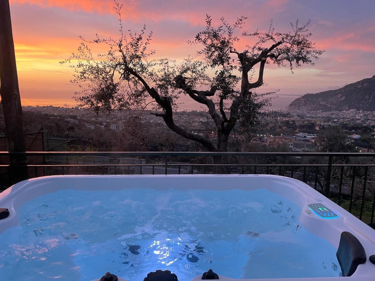 פיאנו די סורנטו Sky View Villa מראה חיצוני תמונה